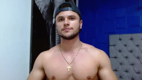 Snapshot of apolo_klein1 chatting on 02/12/25, 07:13 Apolo online show from 02/12/25, 07:13