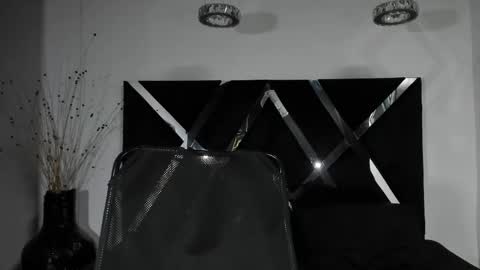 Snapshot of apolo_klein1 chatting on 09/26/25, 11:03 Apolo online show from 09/26/25, 11:03