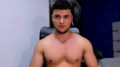 Snapshot of apolo_klein1 chatting on 11/06/25, 12:11 Apolo online show from 11/06/25, 12:11