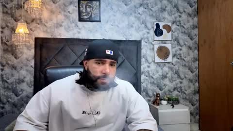 Apolo online show from 10/05/25, 09:13