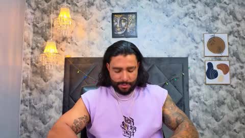 Apolo online show from 12/04/25, 09:34