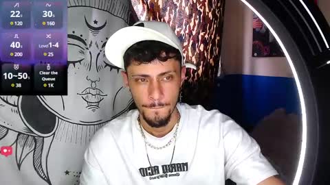 Snapshot of apolo_s chatting on 01/12/25, 06:38 Andres online show from 01/12/25, 06:38