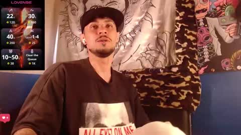 Snapshot of apolo_s chatting on 09/18/25, 06:10 Andres online show from 09/18/25, 06:10