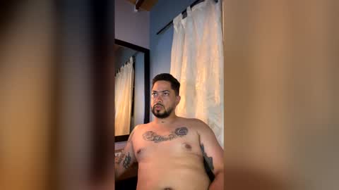 Snapshot of apolomarcos_ chatting on 05/12/26, 04:31 marcos online show from 05/12/26, 04:31