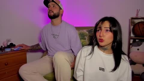 Snapshot of apolorising_ chatting on 10/16/25, 01:28 Lola  Apolo online show from 10/16/25, 01:28