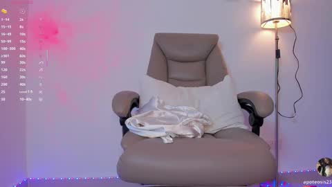 Apo online show from 11/21/25, 12:15