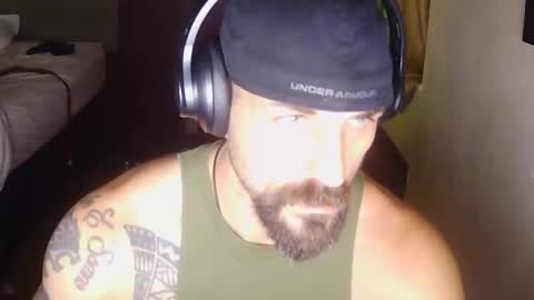 Snapshot of applejaxxx117 chatting on 05/26/26, 02:18 applejaxxx117 online show from 05/26/26, 02:18