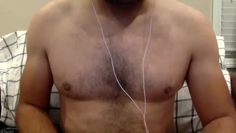 Snapshot of applesauce1584 chatting on 02/10/25, 05:25 Display Name online show from 02/10/25, 05:25