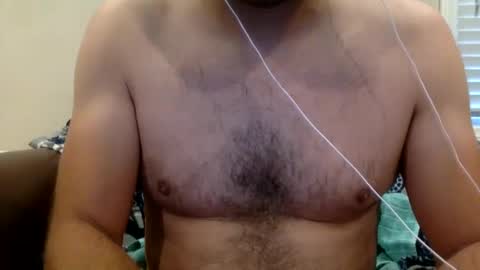Snapshot of applesauce1584 chatting on 02/10/25, 05:19 Display Name online show from 02/10/25, 05:19
