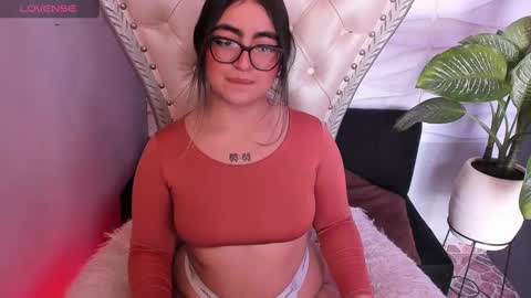 apprilfoxx online show from 09/13/25, 03:12