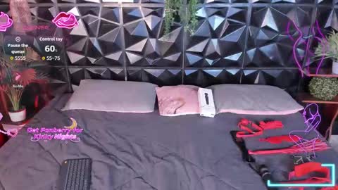 apprilfoxx online show from 12/03/25, 03:32