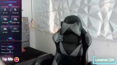 April SC online show from 10/17/25, 09:06