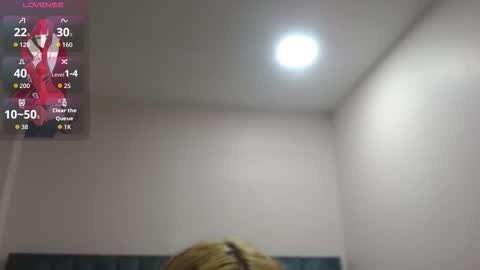 April Bunny online show from 01/05/26, 07:39