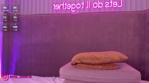 April online show from 02/03/25, 01:40