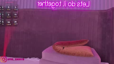 April online show from 03/06/25, 01:46