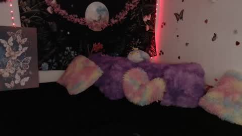 april_l6 online show from 11/23/25, 09:47