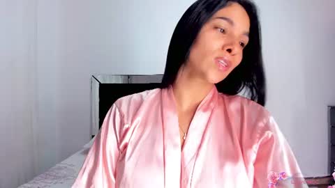 Snapshot of apriladamson_ chatting on 07/21/26, 11:40 April online show from 07/21/26, 11:40