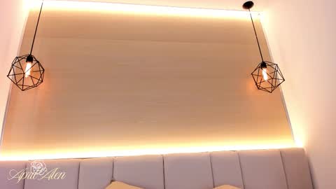 April online show from 11/10/25, 06:45