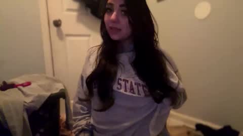 Snapshot of aprilanna chatting on 12/09/24, 05:18 AnnaApril420 online show from 12/09/24, 05:18