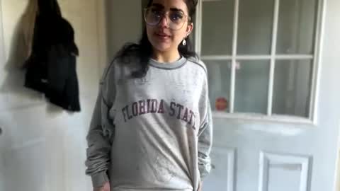 Snapshot of aprilanna chatting on 12/11/24, 06:09 AnnaApril420 online show from 12/11/24, 06:09