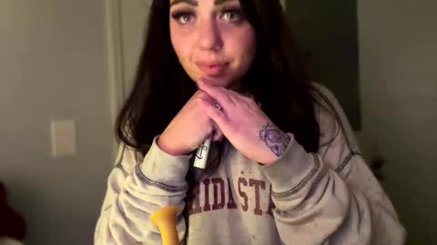 Snapshot of aprilanna chatting on 01/09/25, 06:06 AnnaApril420 online show from 01/09/25, 06:06