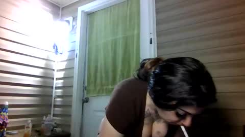 Snapshot of aprilanna chatting on 05/01/26, 05:56 AnnaApril420 online show from 05/01/26, 05:56