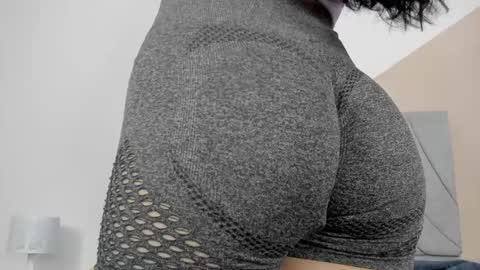 Cris online show from 12/26/24, 01:29