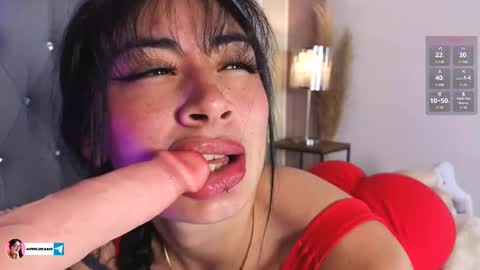 Cris online show from 10/22/25, 01:00