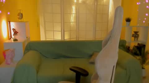 Snapshot of aprill_o_nill chatting on 01/04/25, 01:21 aprill_o_nill online show from 01/04/25, 01:21