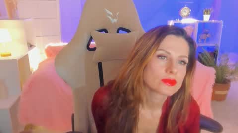 Snapshot of aprill_o_nill chatting on 02/25/25, 04:31 aprill_o_nill online show from 02/25/25, 04:31