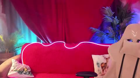 Snapshot of aprill_o_nill chatting on 02/15/26, 05:42 aprill_o_nill online show from 02/15/26, 05:42