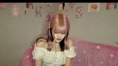 Snapshot of aprilspark chatting on 06/18/26, 08:46 Alice D online show from 06/18/26, 08:46
