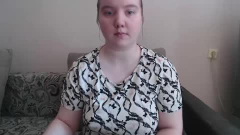 Josefin online show from 04/28/26, 04:39