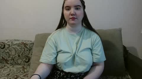 Snapshot of aquanarmin chatting on 05/23/26, 06:29 Josefin online show from 05/23/26, 06:29