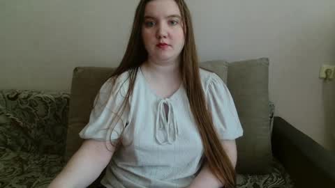 Snapshot of aquanarmin chatting on 05/27/26, 04:31 Josefin online show from 05/27/26, 04:31