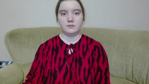 Snapshot of aquanarmin chatting on 06/14/26, 04:25 Josefin online show from 06/14/26, 04:25