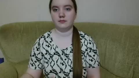 Josefin online show from 06/19/26, 01:37
