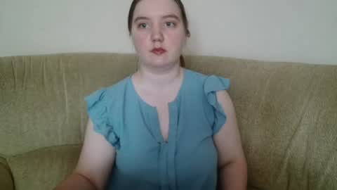 Josefin online show from 07/28/26, 06:09