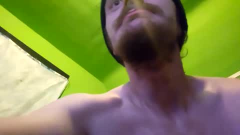 Snapshot of aquarius4220 chatting on 09/09/25, 04:56 Aquarius420 online show from 09/09/25, 04:56