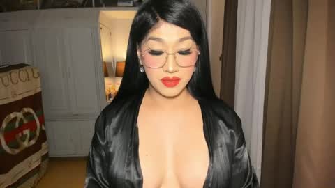 Alicia online show from 04/21/26, 02:51