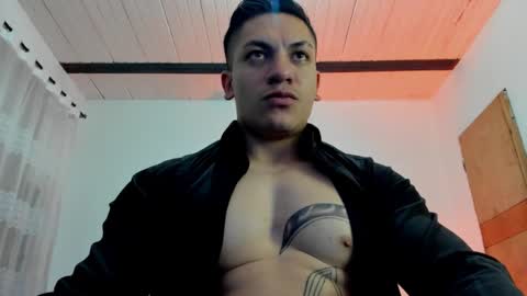 Snapshot of aquiles_51 chatting on 01/29/25, 02:09 Jonathan online show from 01/29/25, 02:09