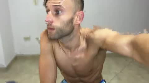 Aquilesmade online show from 12/10/24, 03:44