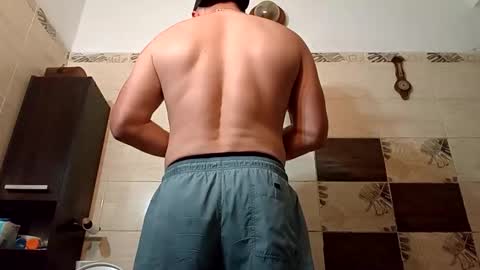 Snapshot of aquinn2000 chatting on 09/14/25, 08:52 aquinn2000 online show from 09/14/25, 08:52