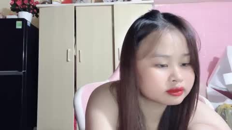 Snapshot of ara039 chatting on 09/19/25, 04:29 ara039 online show from 09/19/25, 04:29