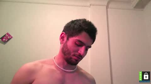 Snapshot of arab_b chatting on 03/10/26, 09:03 Thiago online show from 03/10/26, 09:03