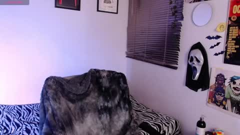 Arabella online show from 12/28/24, 03:04