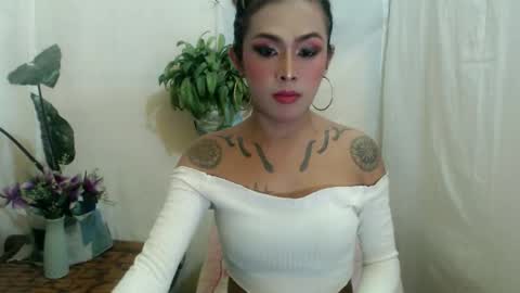 Snapshot of arablack69 chatting on 11/02/25, 11:12 arah online show from 11/02/25, 11:12