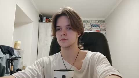 Snapshot of arcanetracer chatting on 12/03/25, 08:07 Daniel online show from 12/03/25, 08:07