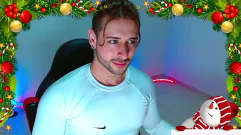 Snapshot of ares_blue chatting on 12/09/24, 10:54 ares blue online show from 12/09/24, 10:54