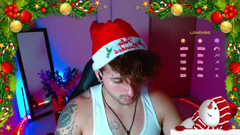 Snapshot of ares_blue chatting on 12/23/24, 11:14 ares blue online show from 12/23/24, 11:14